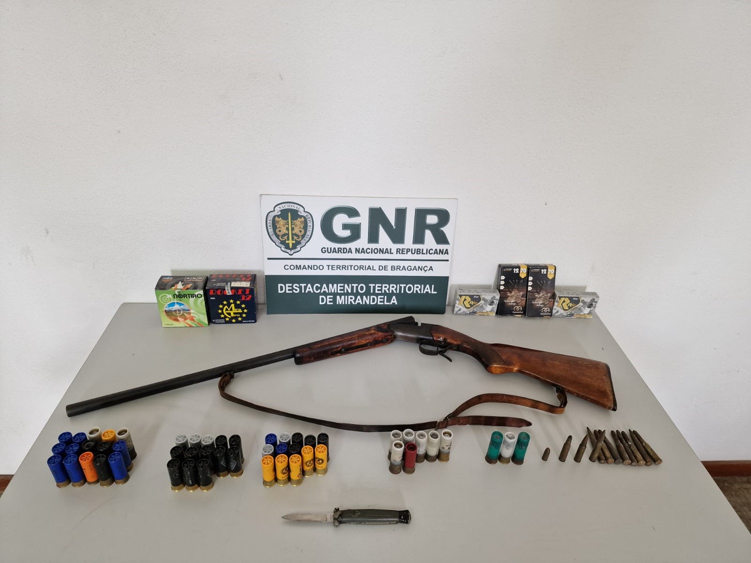 Detido em Mirandela por posse de arma proibida após desavença com vizinho