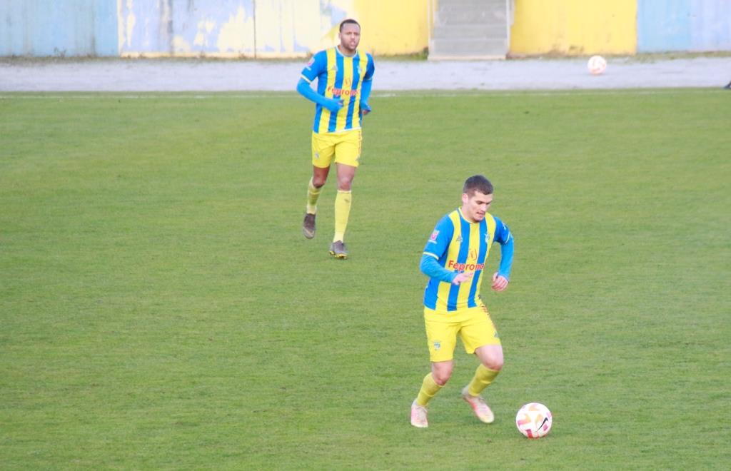 Futebol: David Carvalho e Óscar Barros são baixas até ao final da época
