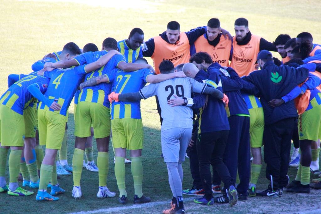 Futebol: Contas da manutenção mantém acesa a esperança do GDB