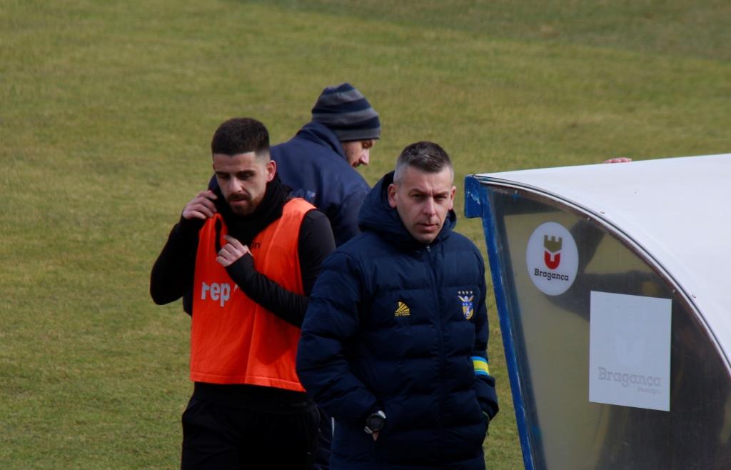 Futebol: Esperança na manutenção começa a diminuir no Bragança