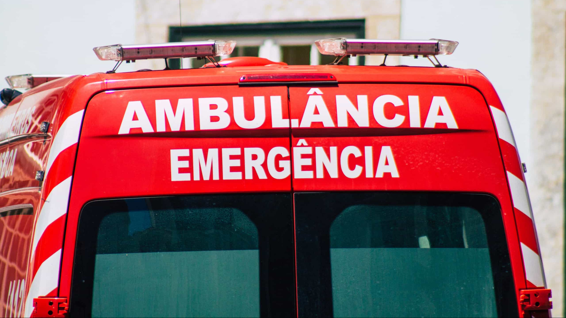 Mulher agredida por ex marido em Mirandela transferida para o hospital do Porto