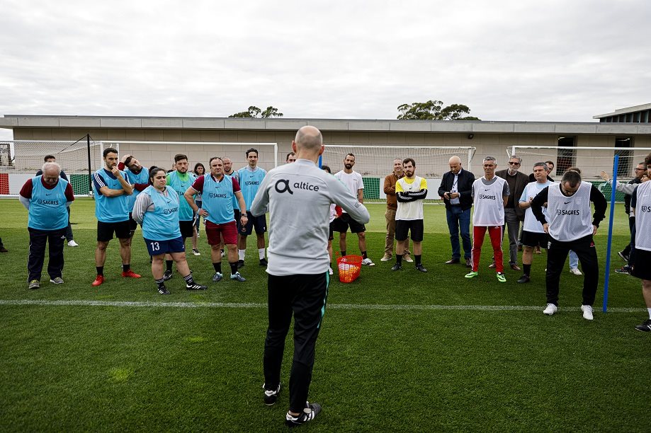 Futebol: A.F. Bragança aposta no Walking Football