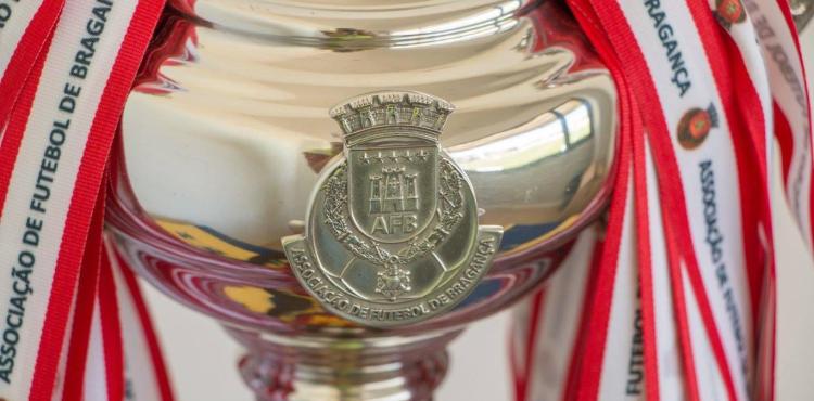 Futebol: Mirandela e Macedo defrontam-se nas meias-finais da Taça Distrital e prometem um bom espectáculo de futebol