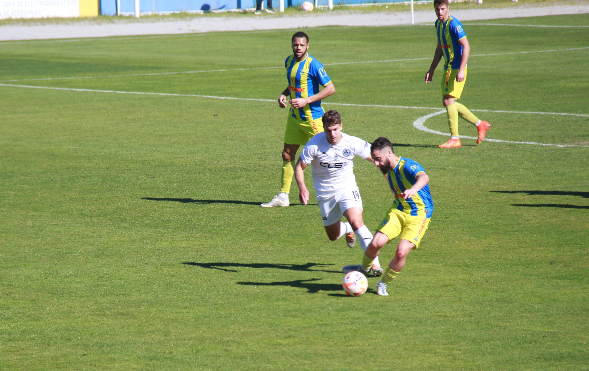 Futebol: Bragança sofre derrota caseira e confirma descida ao distrital