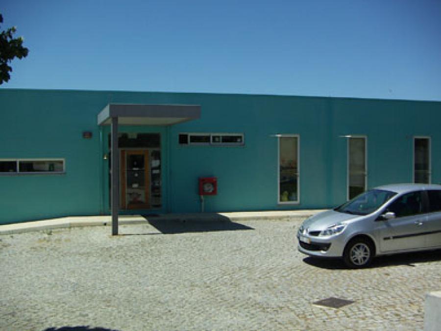 Jovem de 12 anos terá sido violado por outro de 16 anos no Centro de Acolhimento de Mirandela