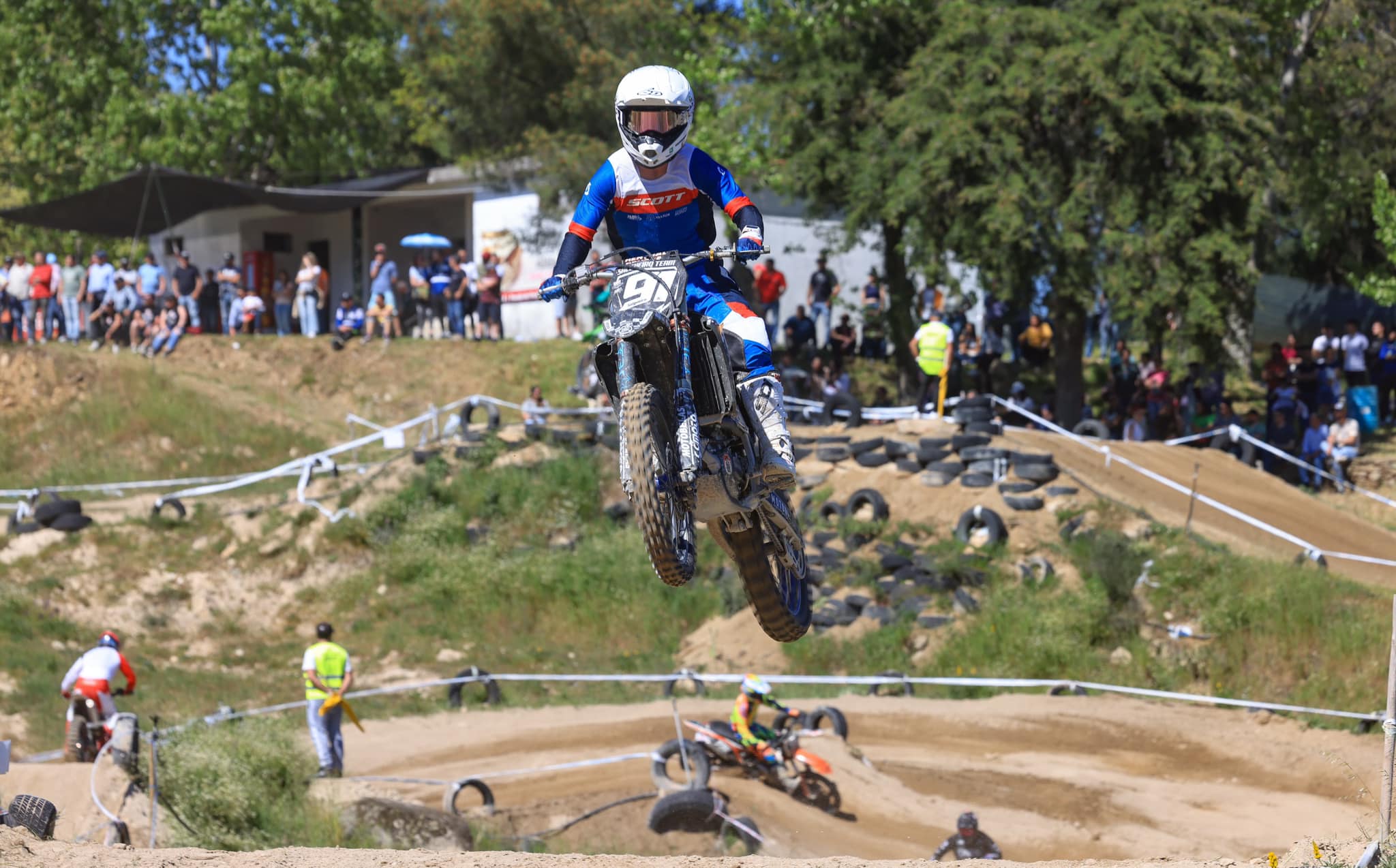 Motocross: Francisco Salgueiro estreia-se amanhã no europeu em Águeda