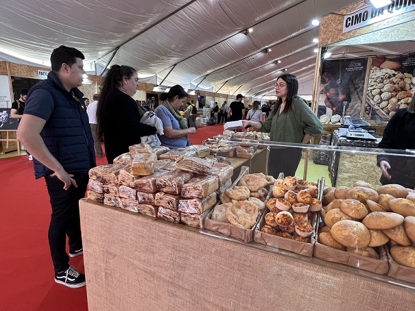 Feira da Bola Doce e dos Produtos da Terra “é uma aposta ganha”