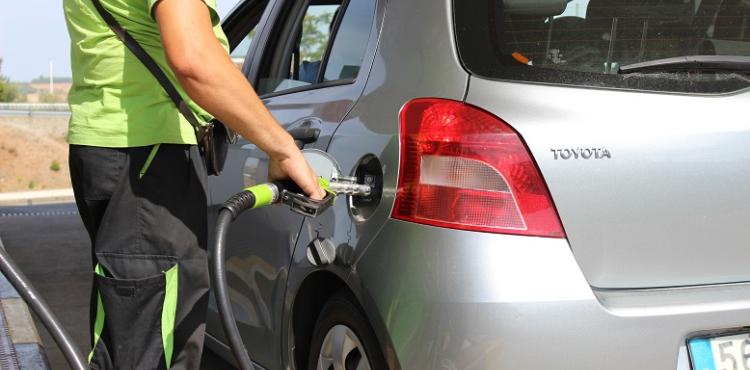 Quase metade do valor da factura dos combustíveis paga pelo consumidor é impostos