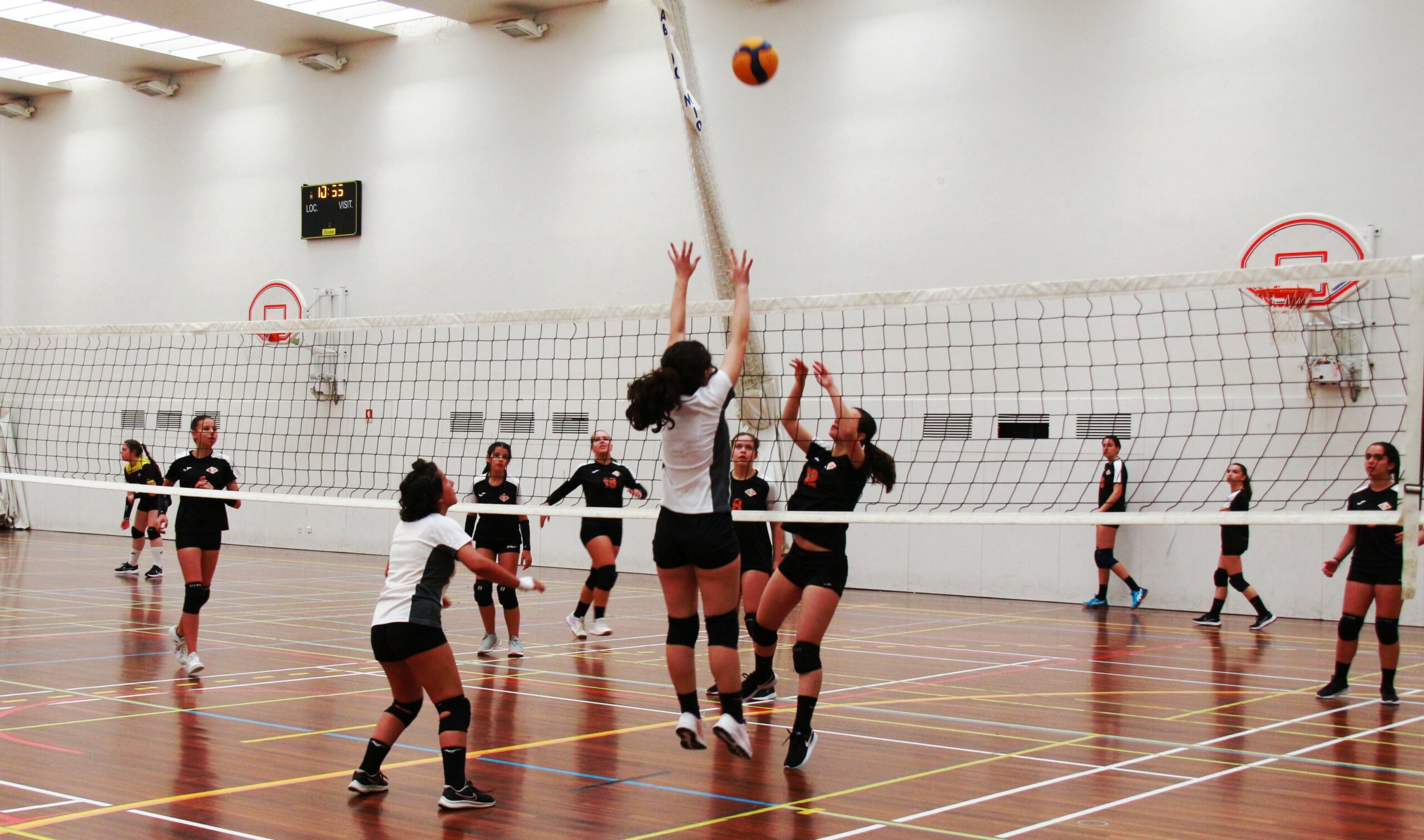 CAB recebeu a primeira etapa da Liga Interna da Associação de Voleibol de Trás-os-Montes