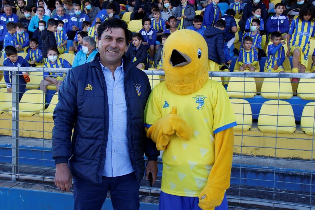 Futebol: Paulo Afonso mantém indefinição quanto à recandidatura