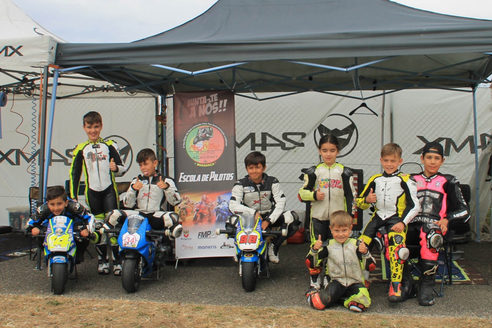 Motocruzeiro Racing Academy domina em Minimotos no Bombarral