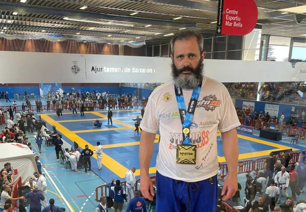 Rodrigo Versos é campeão europeu de Jiu-Jitsu