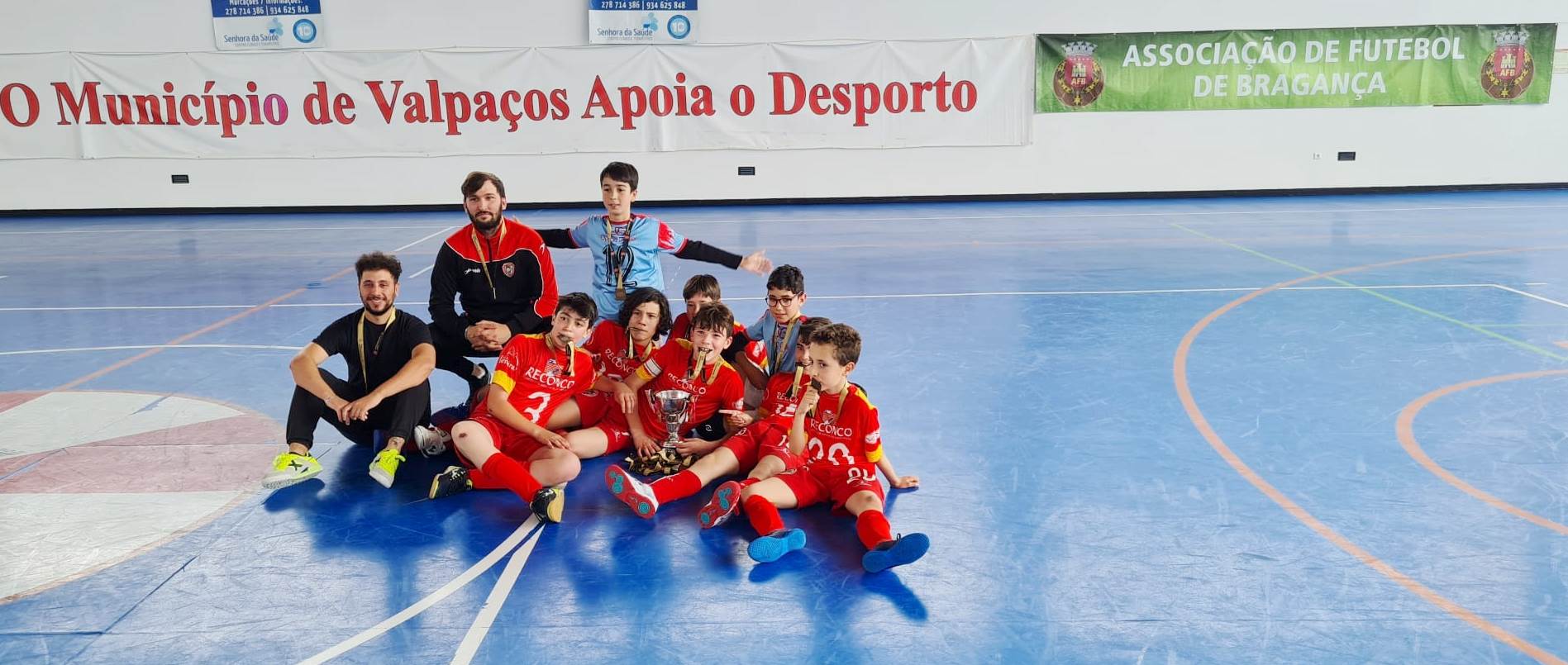 Futsal: Escola Arnaldo Pereira vence Taça Transmontana em sub-13