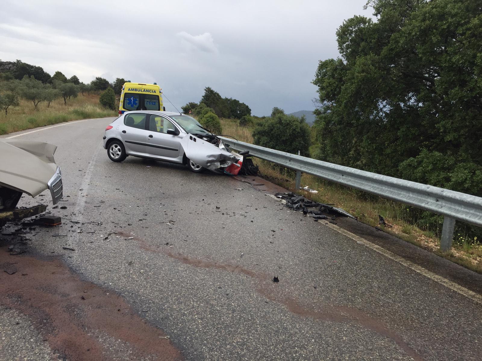 Colisão rodoviária provoca um ferido grave e um ligeiro no concelho de Mogadouro