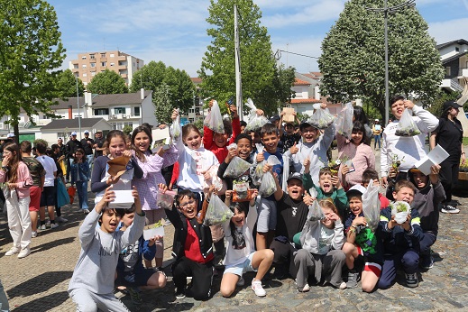 Mais de 1100 pessoas comemoraram Dia do Fascínio das Plantas em Bragança