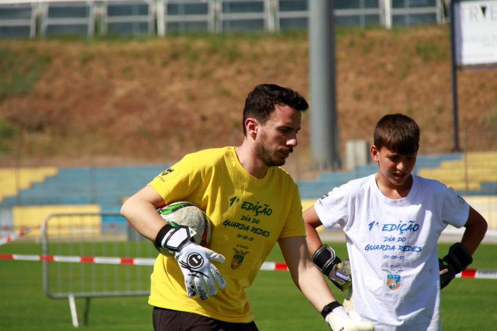 Futebol: Dia do Guarda-Redes do Grupo Desportivo de Bragança reuniu 24 jovens atletas