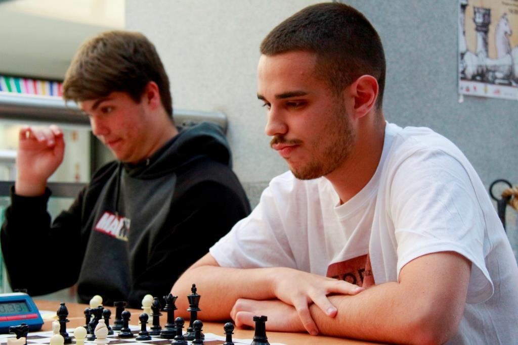 Xadrez: XII Torneio Interescolar Cidade de Bragança reuniu meia centena de participantes