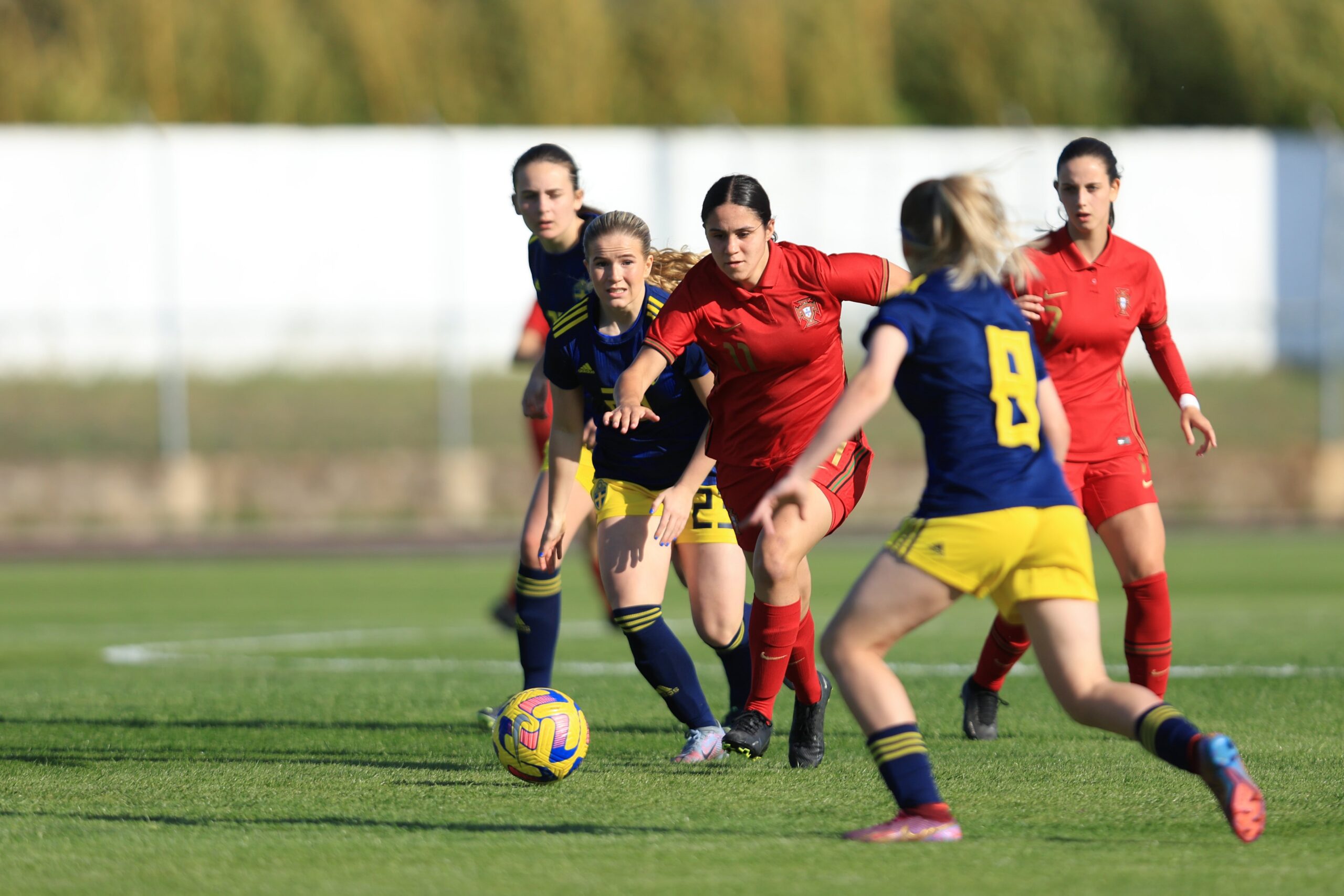 Futebol Feminino: Torneio de Desenvolvimento da UEFA sub-16 termina hoje com jogos em Macedo e Mirandela