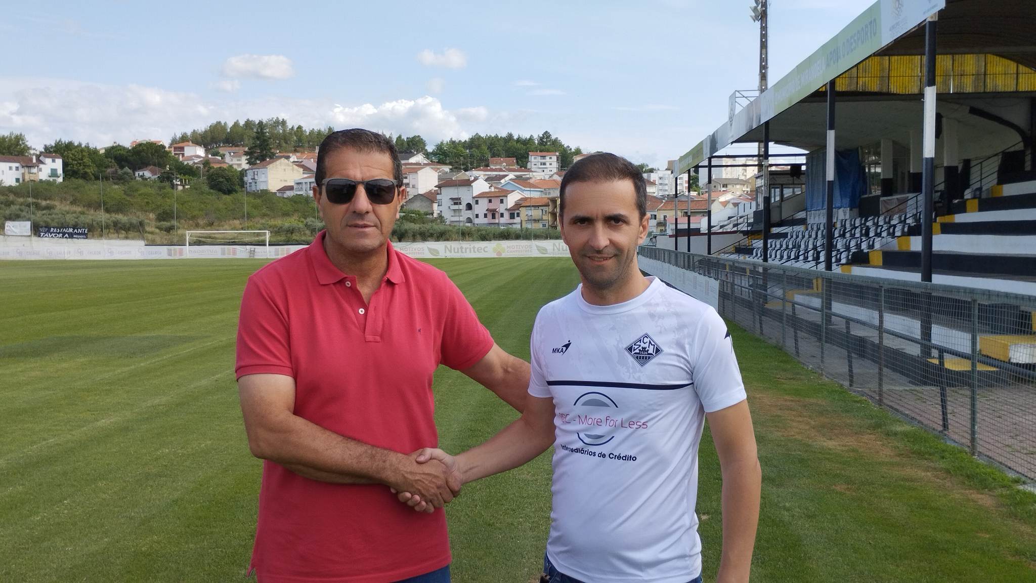Futebol: Mirandela oficializa contratação de Nuno Loureiro para a equipa B