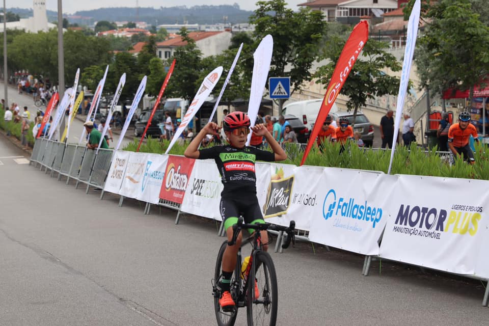 Martim Quitério vence prova em linha na Trofa