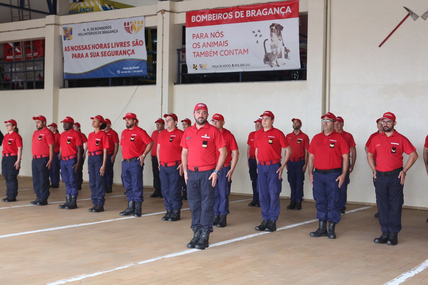 Bombeiros de Bragança querem mota para socorrer mais rapidamente população