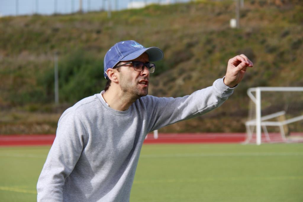 Futebol: Mirandela volta a apostar em equipa B e Nuno Loureiro será o treinador