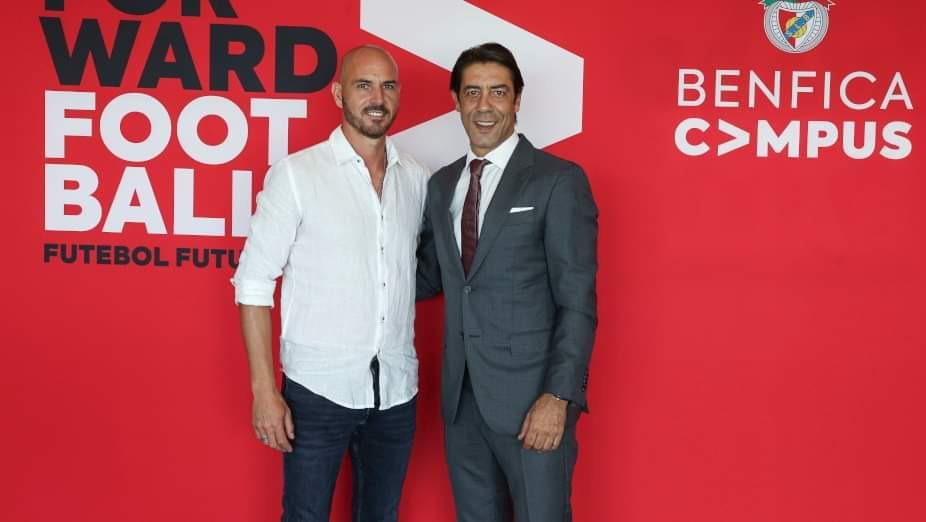 Mirandelense Paulo Lopes assume comando técnico dos sub-23 do Benfica