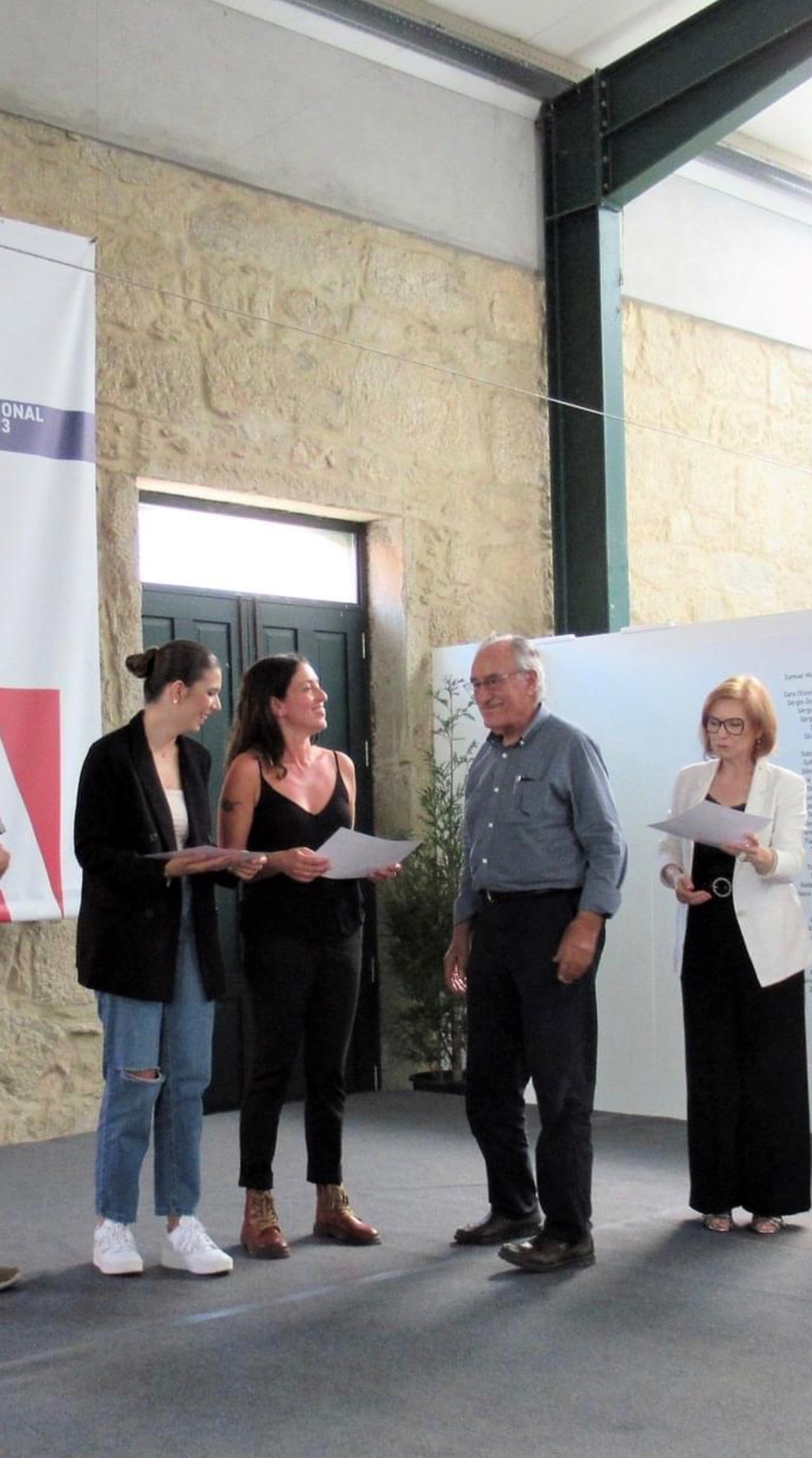 Escultor mogadourense distinguido na Bienal de Gaia