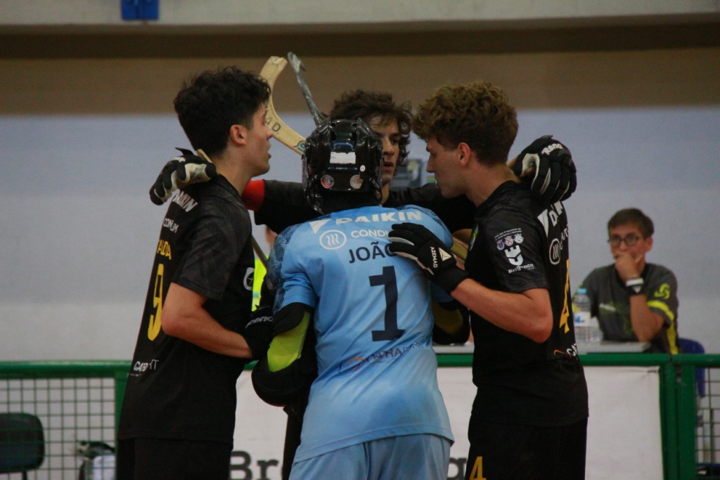 Hóquei em Patins: Clube Académico de Bragança finaliza época com torneio e cerca de 200 jovens hoquistas