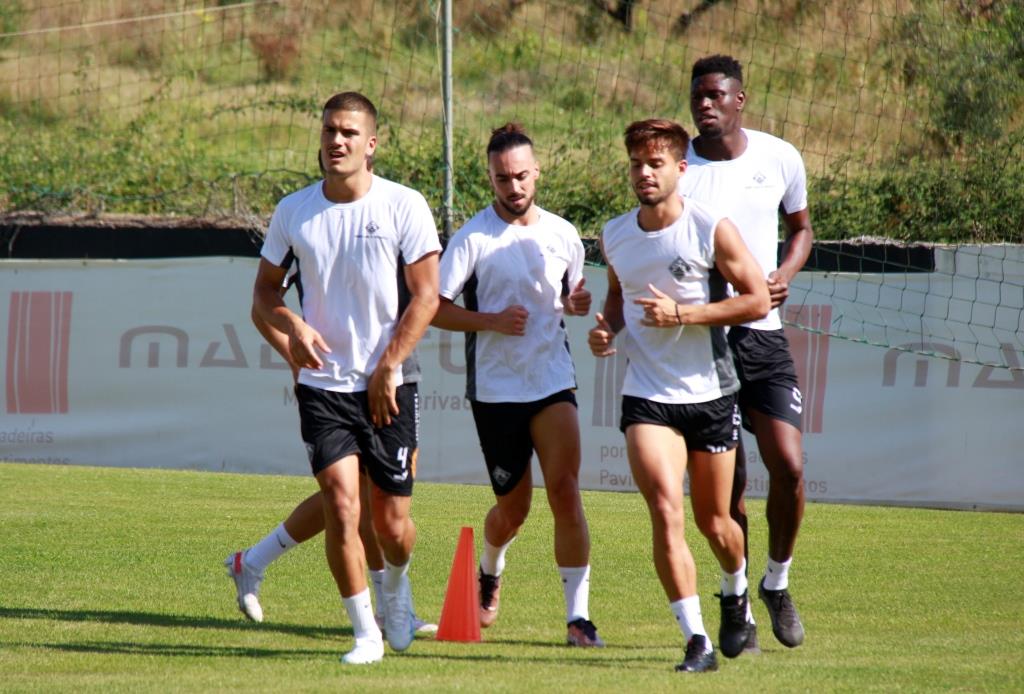 Futebol: Sport Clube Mirandela já trabalha