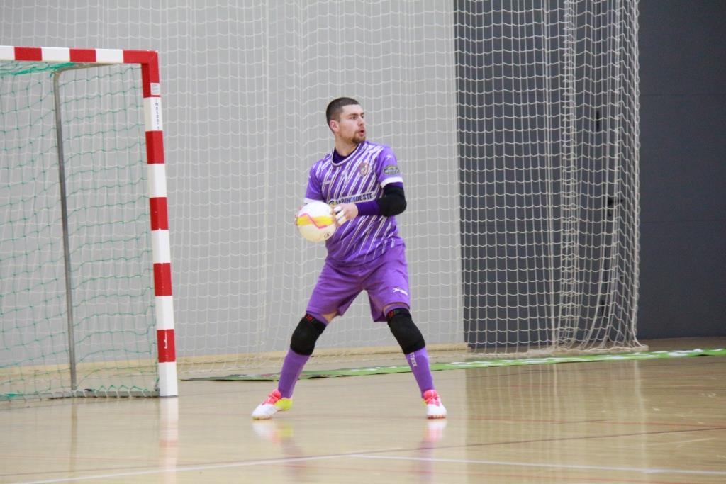 Futsal: Ferro, Pedro Alves e André Meneses reforçam Vimioso