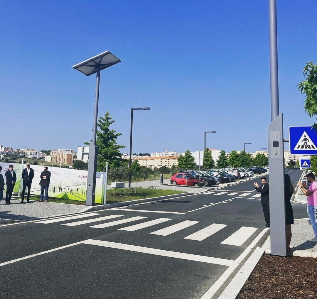 Empresa Valled e IPB desenvolvem passadeira inteligente para reduzir atropelamentos