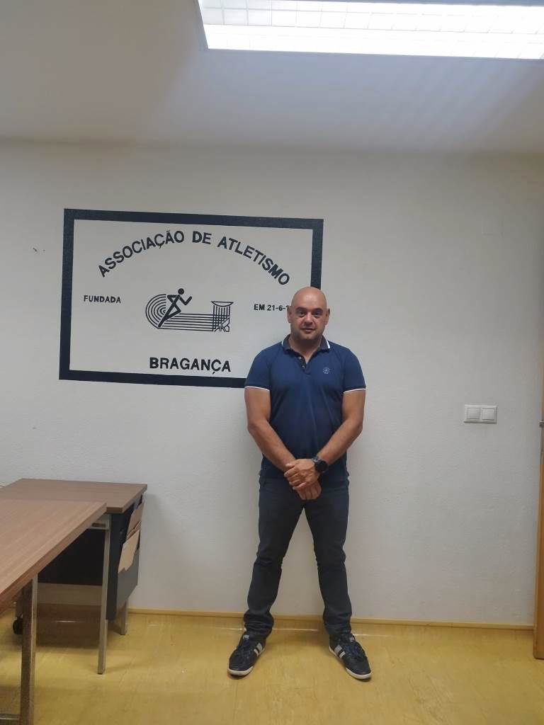 Atletismo: Rodolfo Moreno reeleito presidente da Associação de Atletismo de Bragança