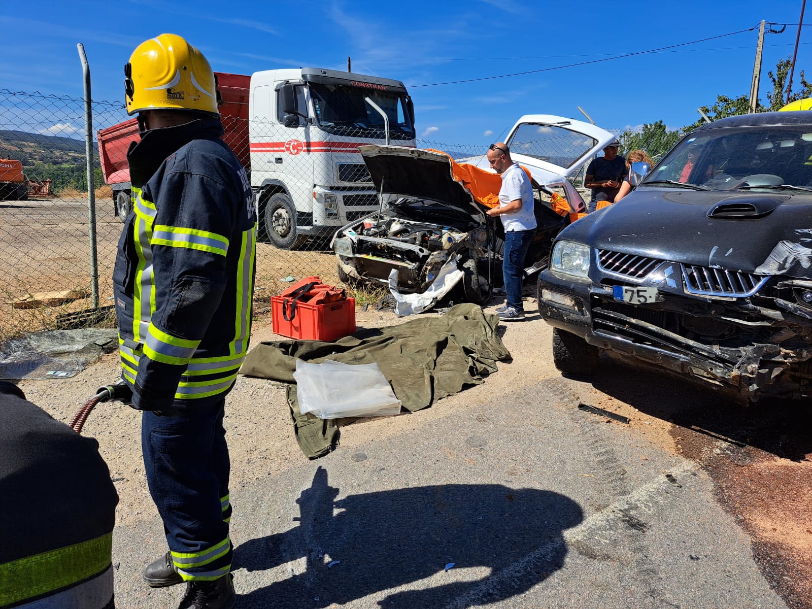 Casal de idosos ferido com gravidade em acidente rodoviário à saída de Bragança