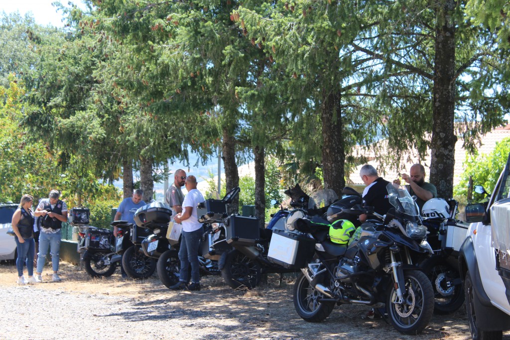 Cerca de 100 motards percorreram vários santuários do distrito este fim de semana