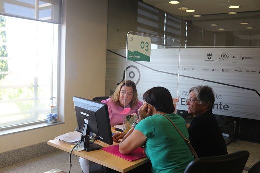 Emigrantes procuram Balão Único do Prédio de Bragança para registar terrenos rústicos