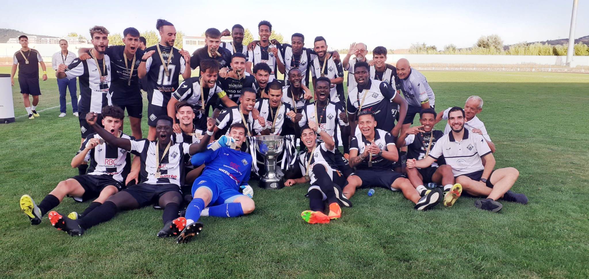 Futebol: Mirandela vence Taça Transmontana e quebra domínio das equipas de Vila Real na prova