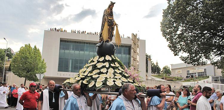 Procissão de Nossa Senhora das Graças em Bragança espera milhares de pessoas