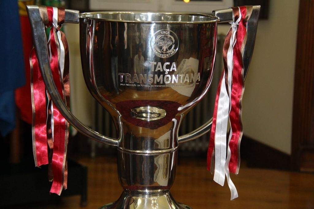 Futebol: Taça Transmontana joga-se no domingo e tem cariz solidário