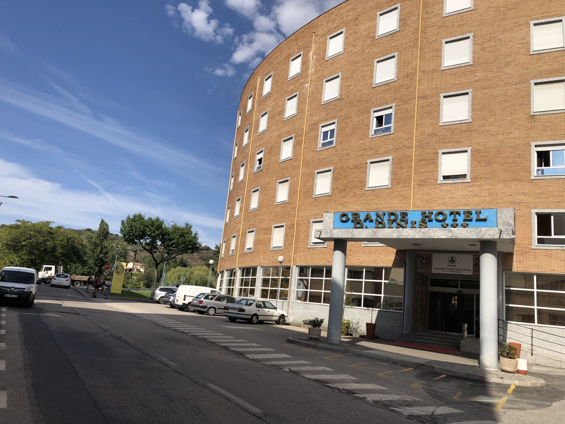 Dois militares agredidos por indivíduos envolvidos num despiste em Mirandela