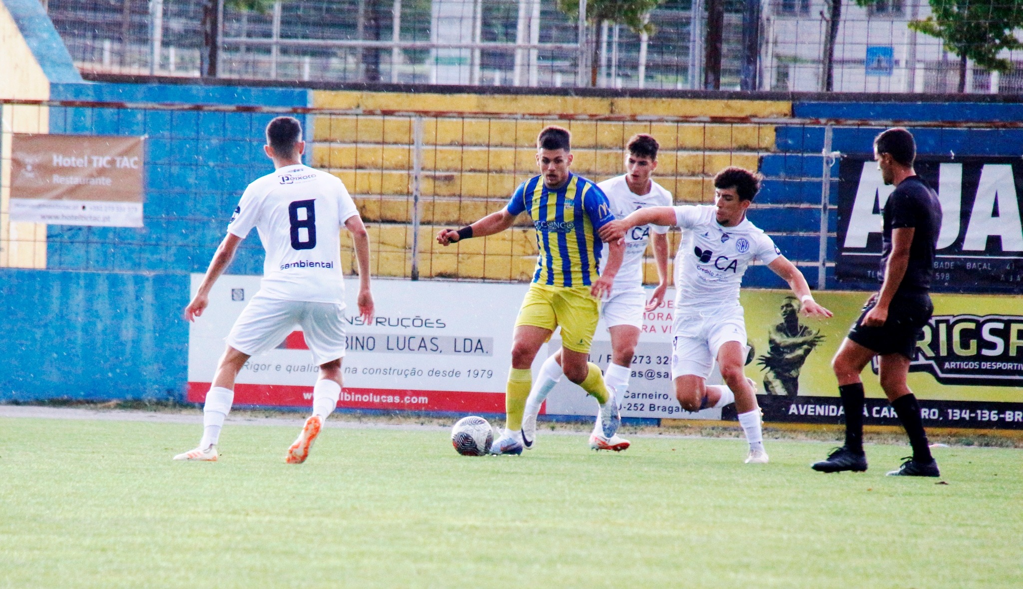 Futebol: Formação sub-19 do Bragança sofre derrota caseira (0-1)