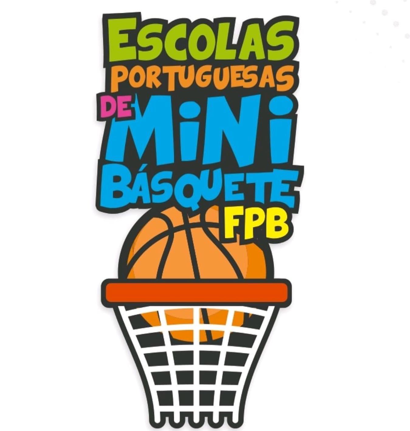 Estrelas Brigantinas recebe certificação de escola de minibasquete