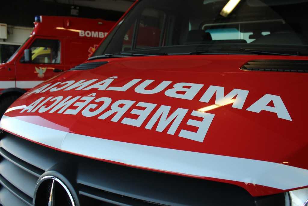 Bombeiras de Macedo de Cavaleiros feridas em acidente rodoviário