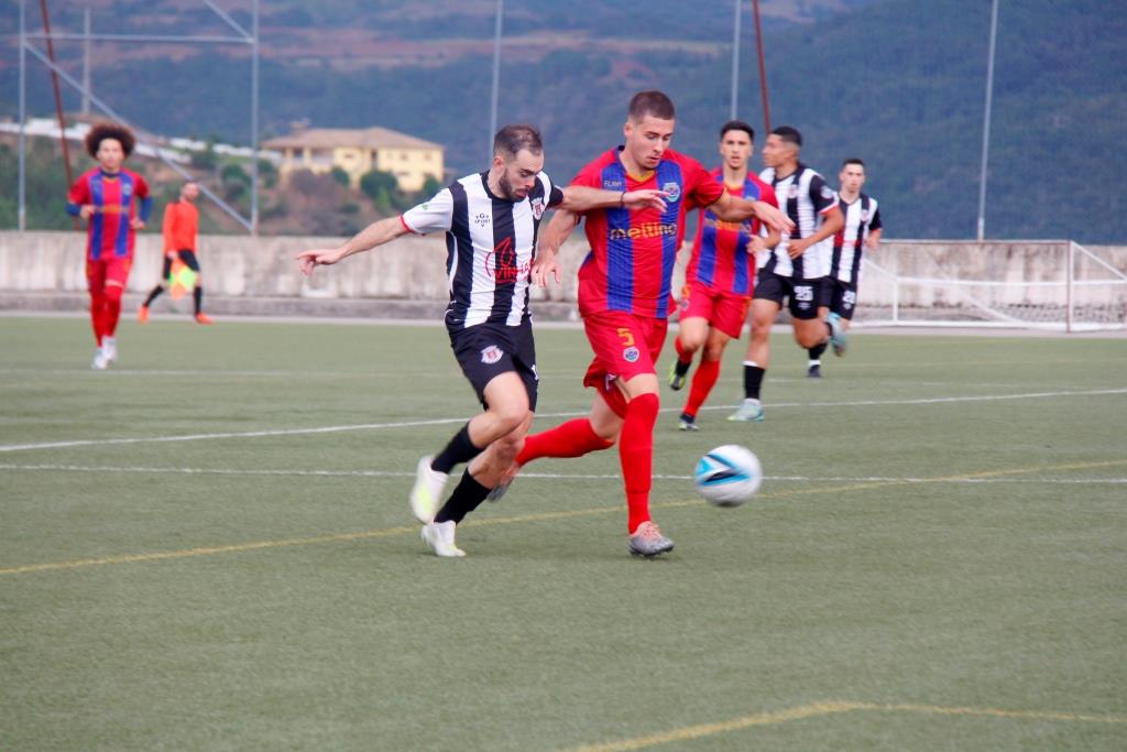 Futebol: F.C. Vinhais perde (0-1) na apresentação aos sócios