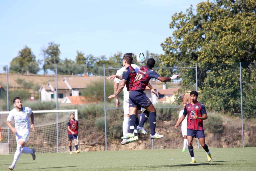 Futebol: Argozelo e Moncorvo empatam (1-1) na jornada inaugural da Divisão de Honra