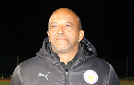 Futebol: Carlitos deixa comando técnico do Vila Flor SC