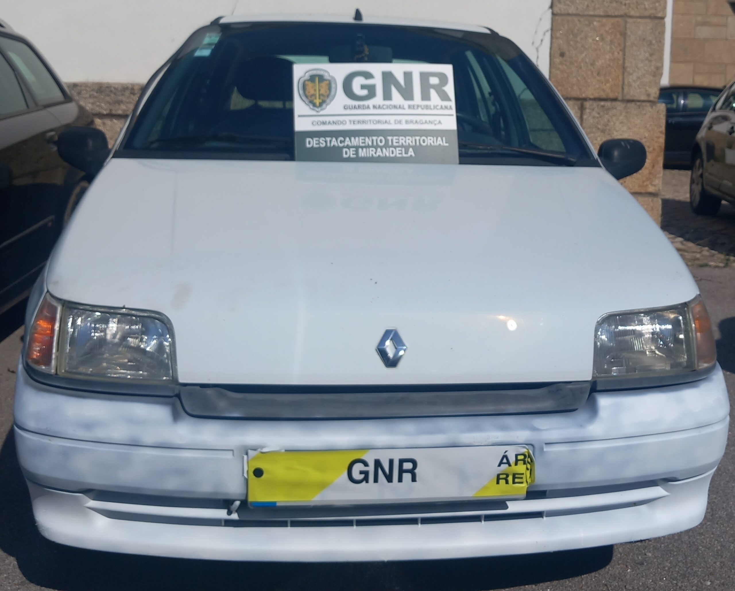 GNR recupera viatura furtada em Mirandela