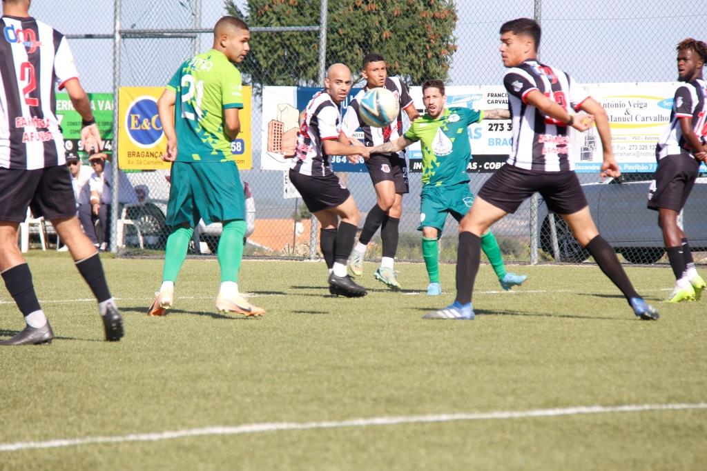 Futebol: Argozelo vence com golo de Litcha, Bragança e Mirandês no topo da classificação