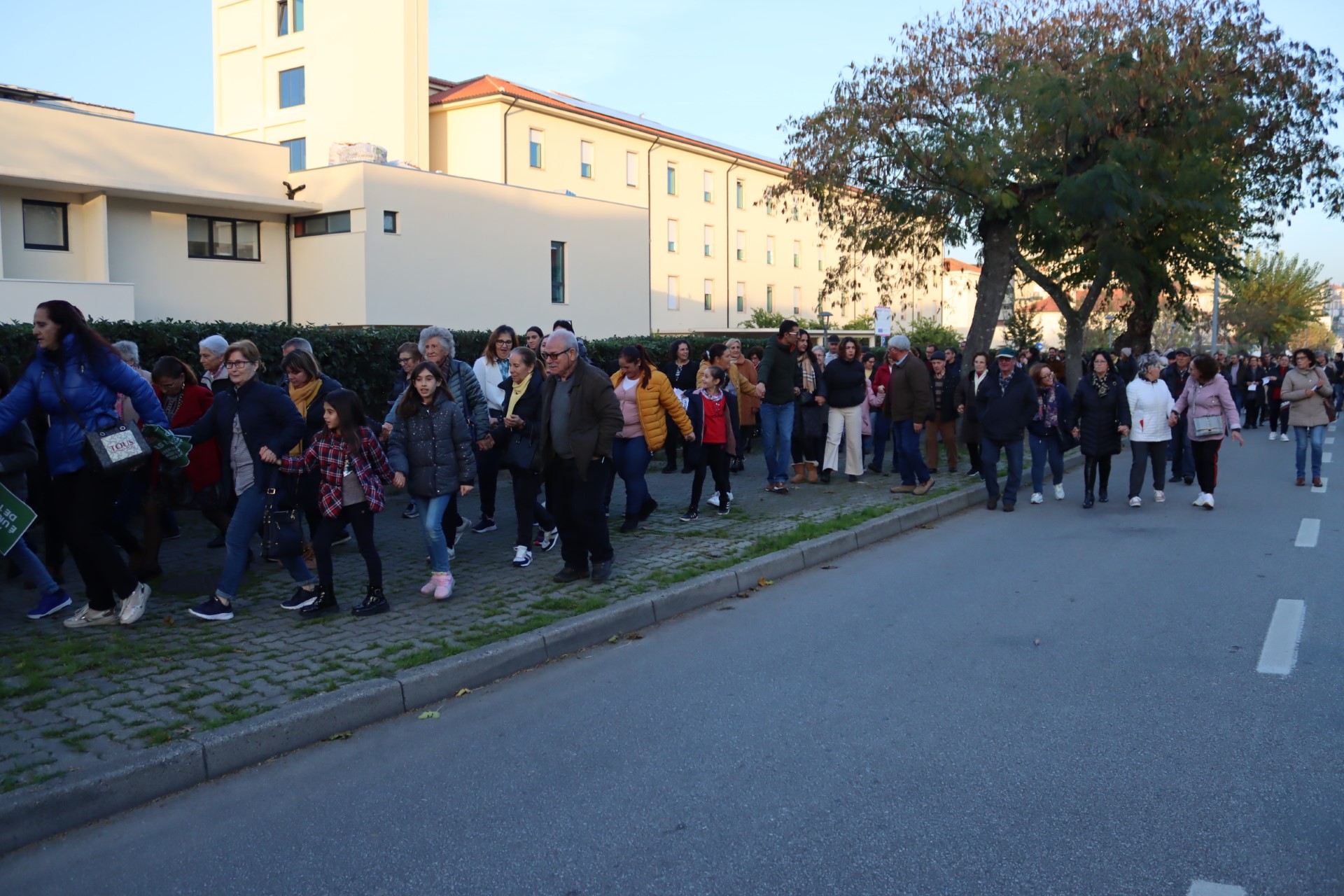 Centenas de pessoas protestaram contra o encerramento urgência cirúrgica de Mirandela