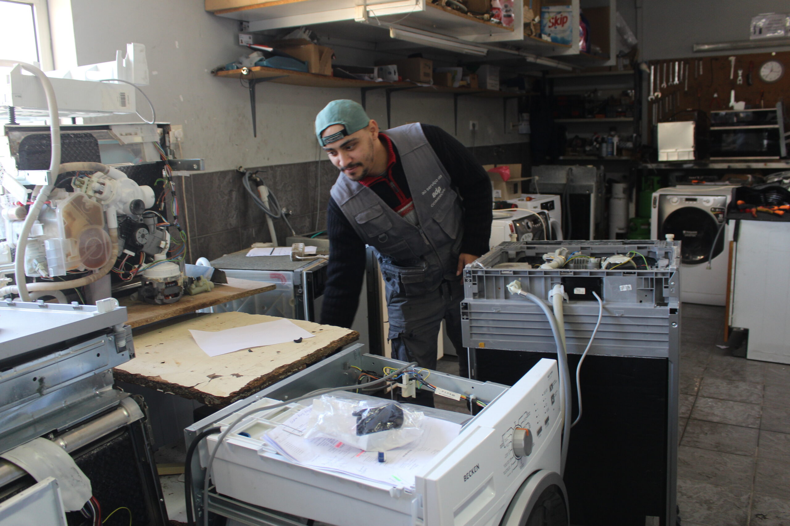 Desemprego desce na região mas empresários continuam a queixar-se da falta de mão-de-obra